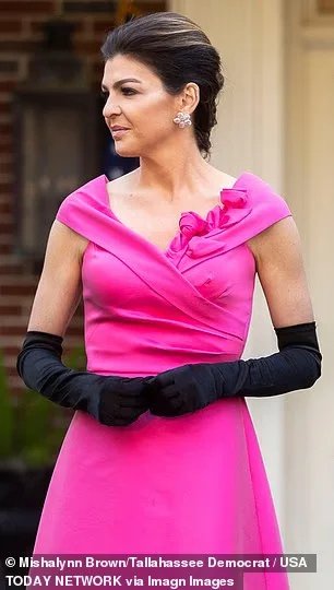 Critics have taken to social media to share their distaste for DeSantis039s choice of outfits