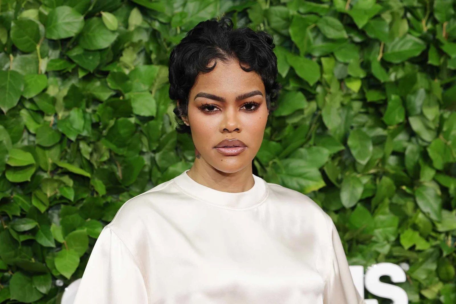 Teyana Taylor Reveals Her Favorite Style Hack for Red Carpets Exclusive Teyana Taylor Reveals Her Favorite Style Hack for Red Carpets Exclusive